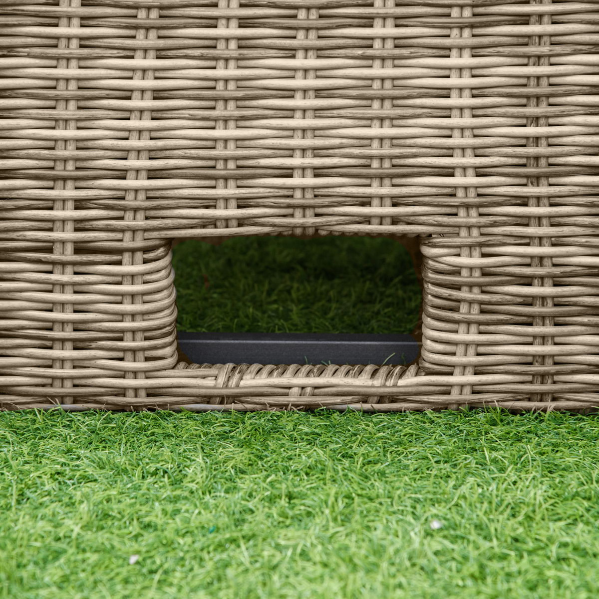 8-Seater PE Rattan DaybedTable with Olefin Cushion